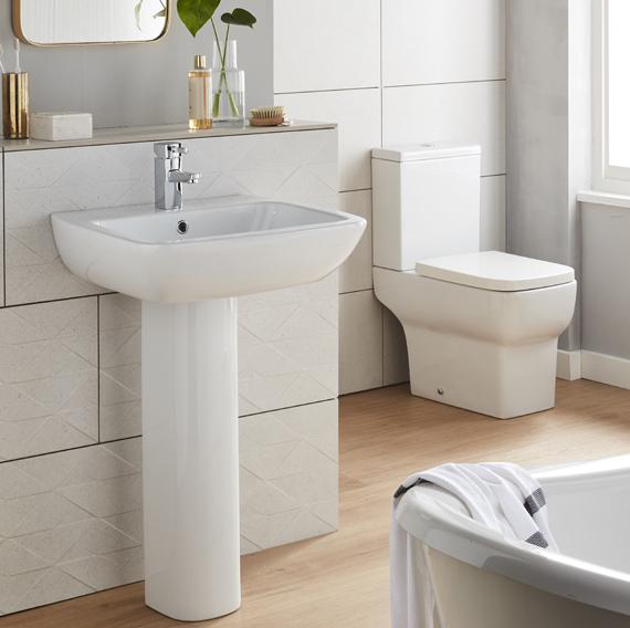 Korsika Close Coupled Toilet Pan, Cistern & Soft Close Seat